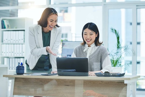 Comment utiliser les analyses de données pour prendre des décisions stratégiques en marketing?